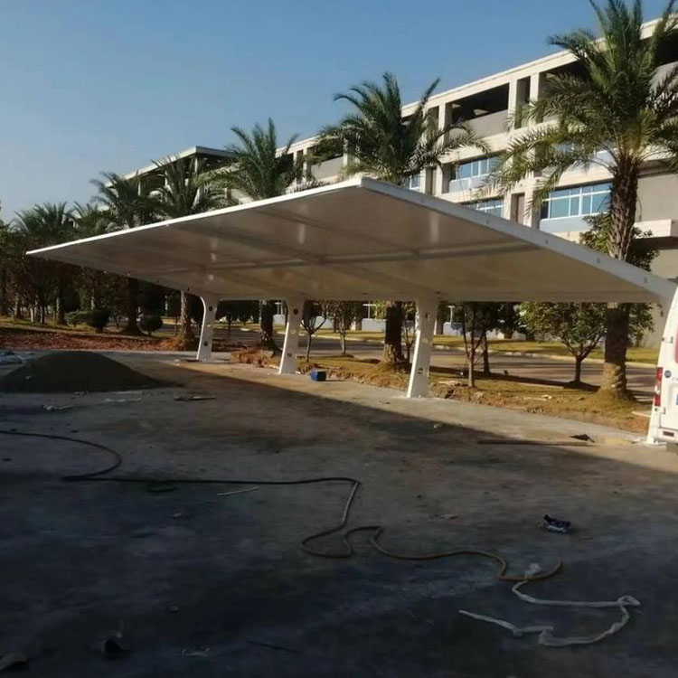 库尔勒市膜结构汽车棚